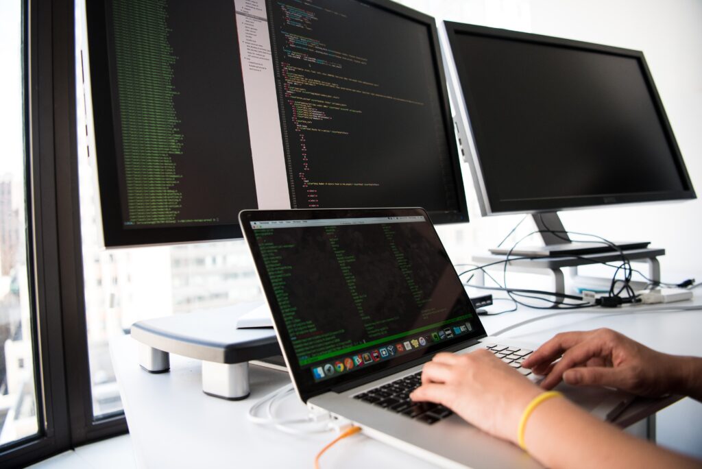 SESが在宅ワークをするために必要な4つのスキル
