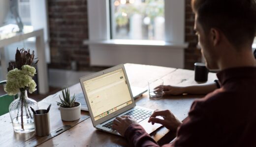 Laravelの副業で収入アップ！案件の単価相場や必要スキルを紹介